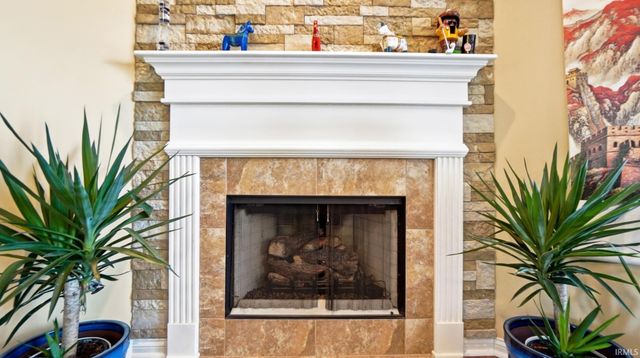 7226 Foxfield Drive, Fort Wayne, IN 46835