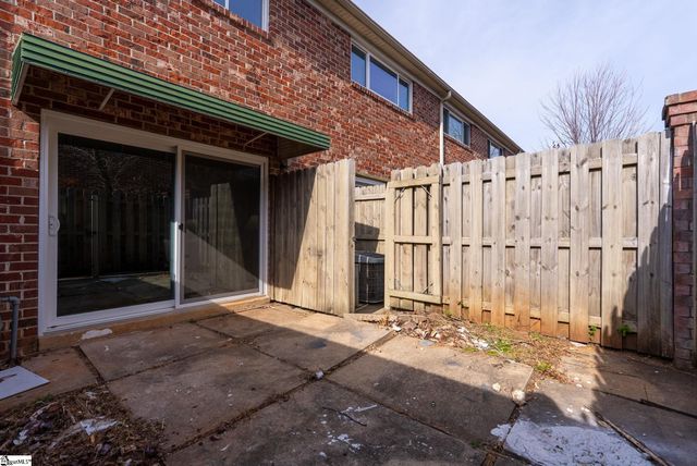2530 E North St Apt 14L Unit L, Greenville, SC 29615