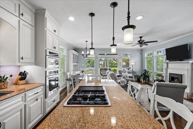 115 Pine Road, Clear Lake Shores, TX 77565