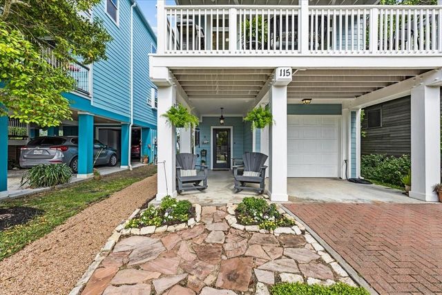 115 Pine Road, Clear Lake Shores, TX 77565