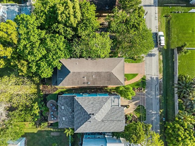 115 Pine Road, Clear Lake Shores, TX 77565