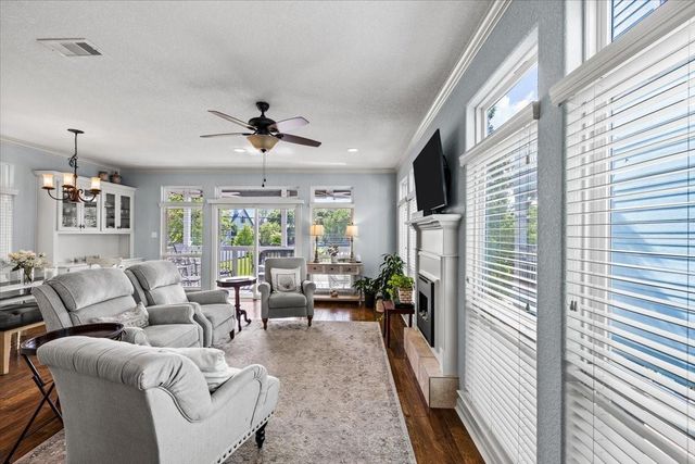 115 Pine Road, Clear Lake Shores, TX 77565