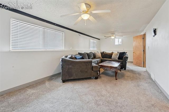 6885 Mescalero Drive, Colorado Springs, CO 80915