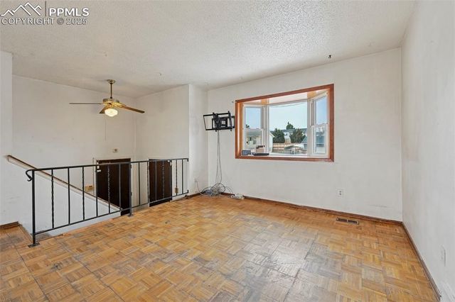 6885 Mescalero Drive, Colorado Springs, CO 80915