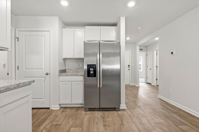 392 Spruce Pine Way, Conway, SC 29526