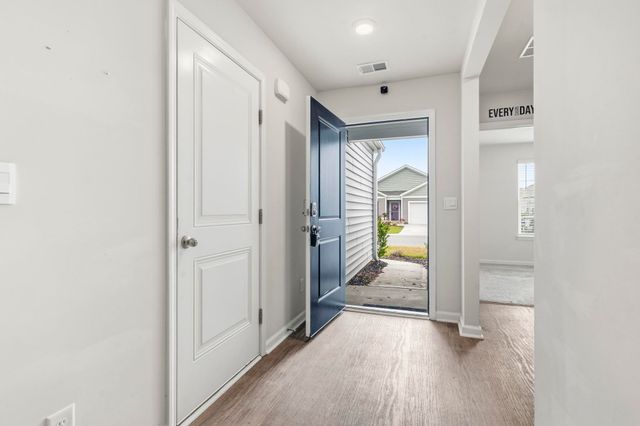 392 Spruce Pine Way, Conway, SC 29526