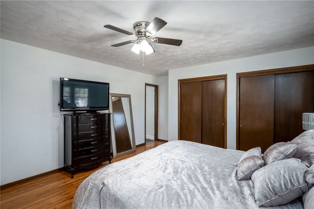 3025 25th Avenue, Marion, IA 52302