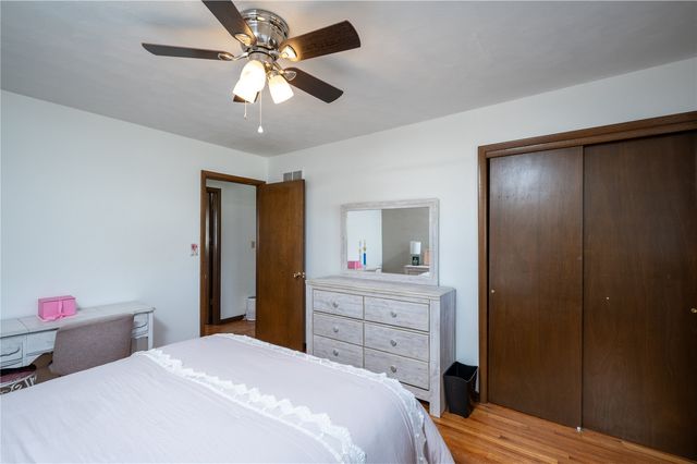 3025 25th Avenue, Marion, IA 52302