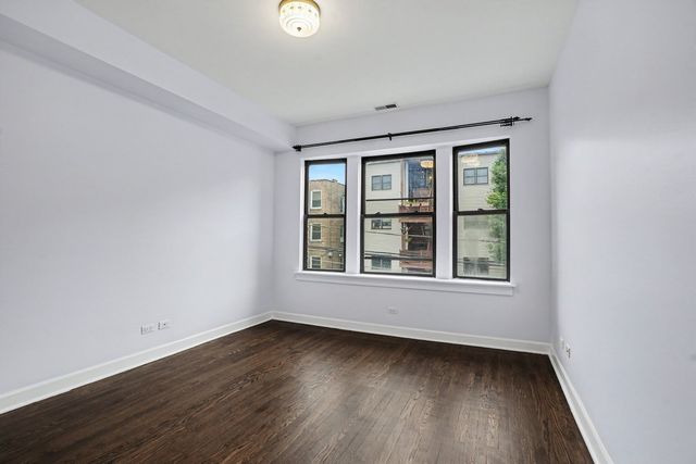1331 W North Shore Avenue 2S, Chicago, IL 60626