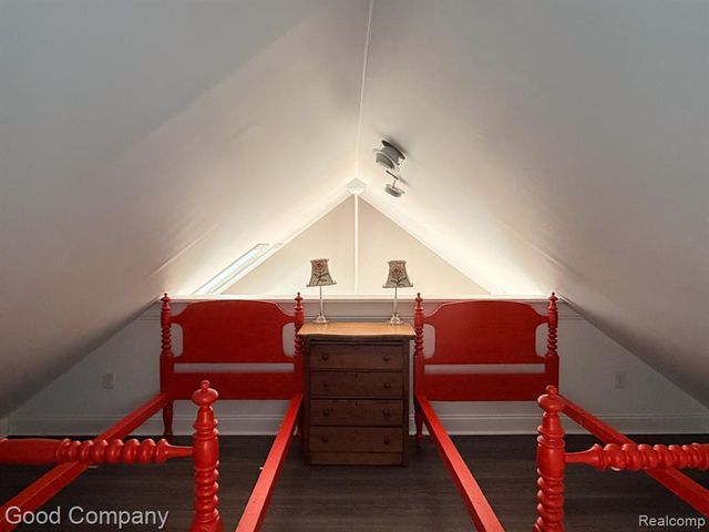 1849 E Pratt Lake Road, Gladwin, MI 48624