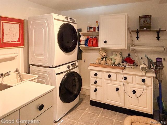 1849 E Pratt Lake Road, Gladwin, MI 48624