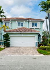 2206 Oakmont Drive, Riviera Beach, FL 33404