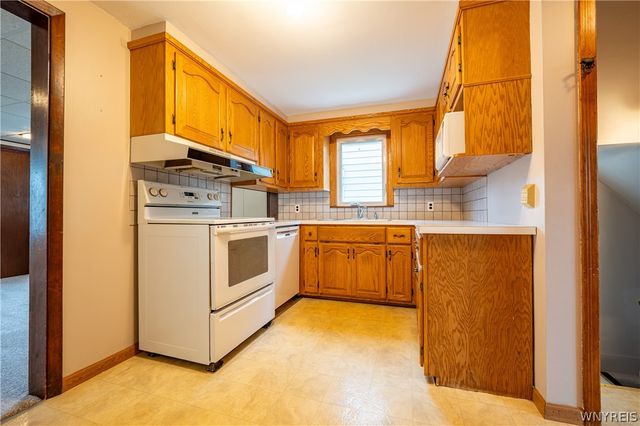 384 Athens Boulevard, Tonawanda, NY 14223
