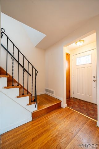 384 Athens Boulevard, Tonawanda, NY 14223