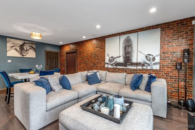 1532 Genesee Street, Buffalo, NY 14211