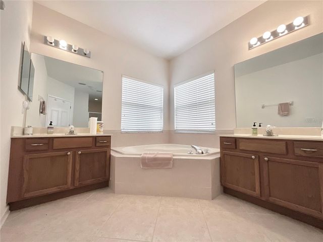 2079 MARSH HAWK DRIVE, Orlando, FL 32837