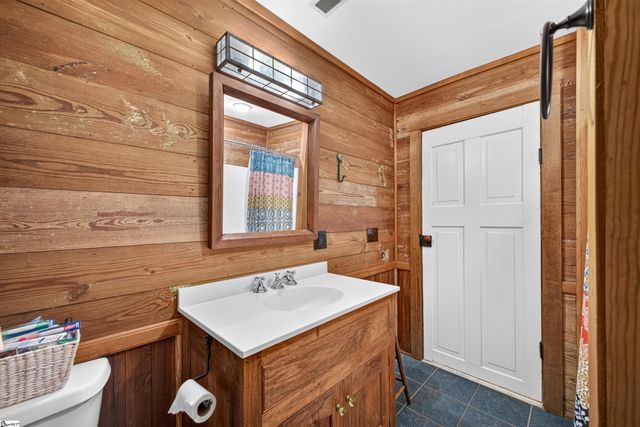 160 Duffs Mountain Road, Marietta, SC 29661