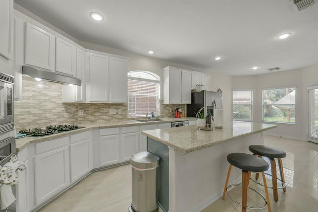 17319 Deep Prairie Drive, Houston, TX 77095