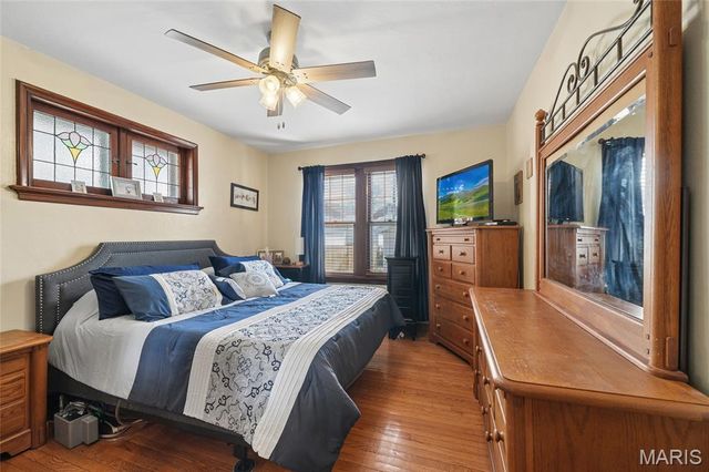 5622 Pernod Avenue, St Louis, MO 63139