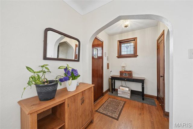 5622 Pernod Avenue, St Louis, MO 63139