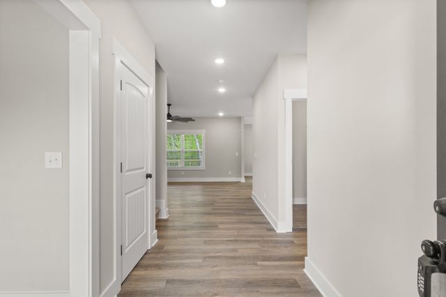 545 Canyon View Court, Clarksville, TN 37040