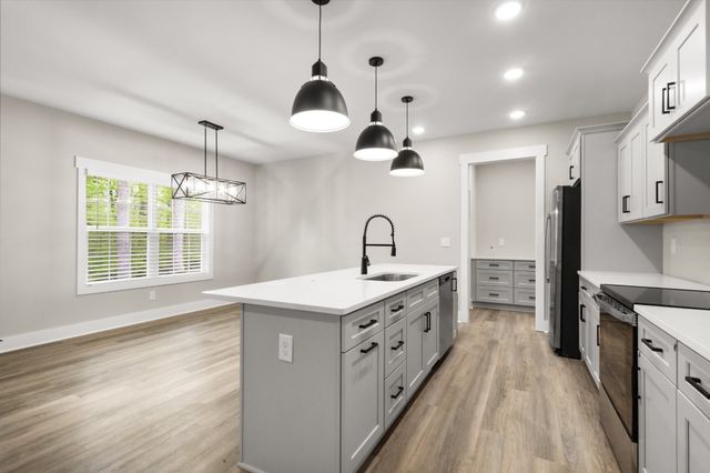 545 Canyon View Court, Clarksville, TN 37040