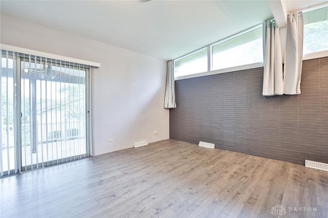 496 Todhunter Road, Monroe, OH 45050