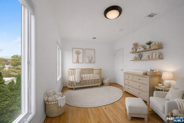 177 Lawson Place, Paramus, NJ 07652