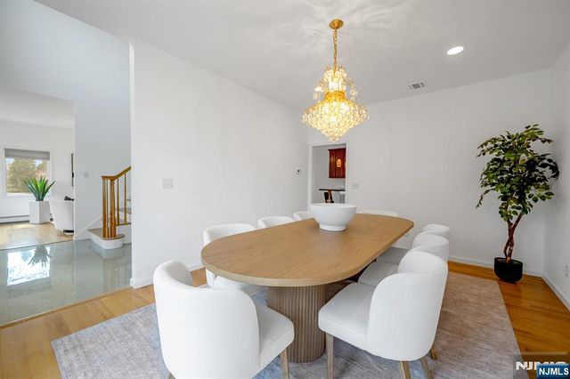 177 Lawson Place, Paramus, NJ 07652