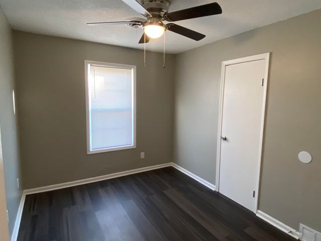 3679 GLENBUREE CV, Memphis, TN 38109