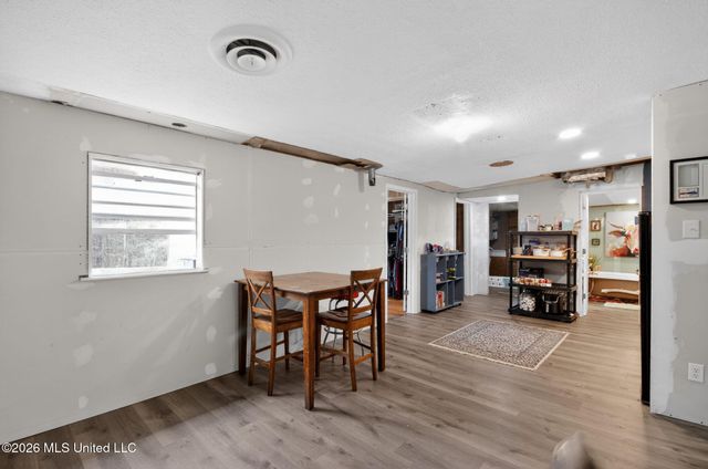 4839 Old Byram Road, Jackson, MS 39212