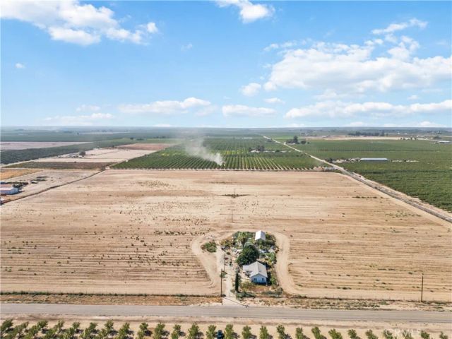 1095 E Mountain View, Fresno, CA 93725