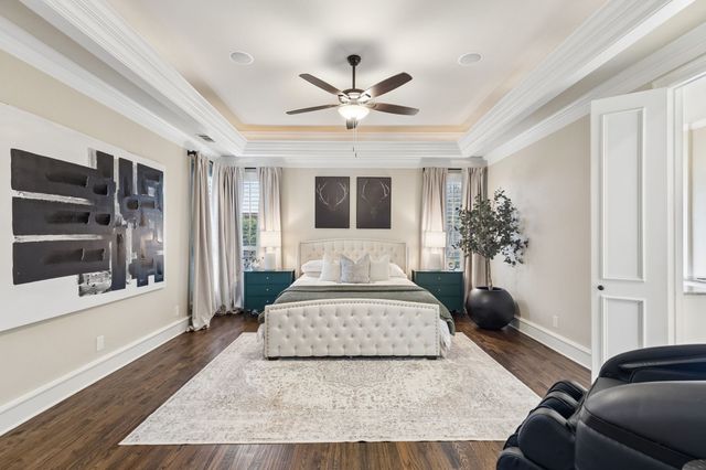 156 Stoneleigh Drive, Heath, TX 75032