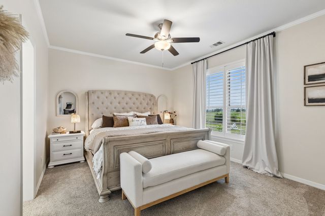156 Stoneleigh Drive, Heath, TX 75032