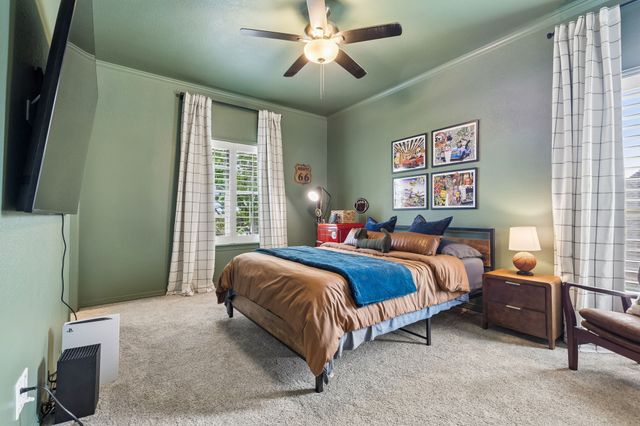 156 Stoneleigh Drive, Heath, TX 75032