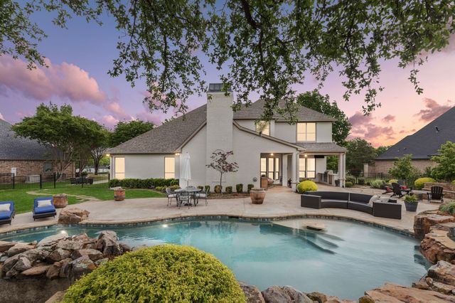 156 Stoneleigh Drive, Heath, TX 75032