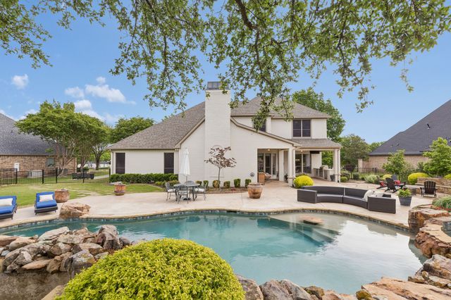 156 Stoneleigh Drive, Heath, TX 75032