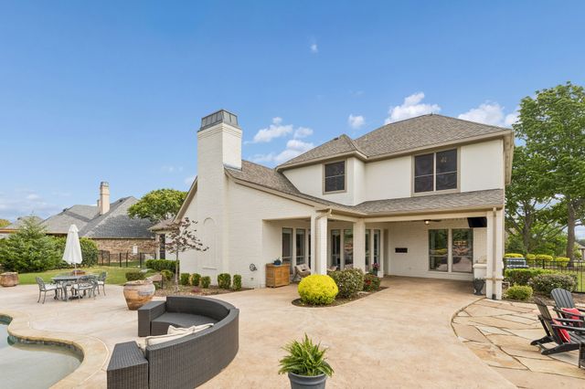 156 Stoneleigh Drive, Heath, TX 75032