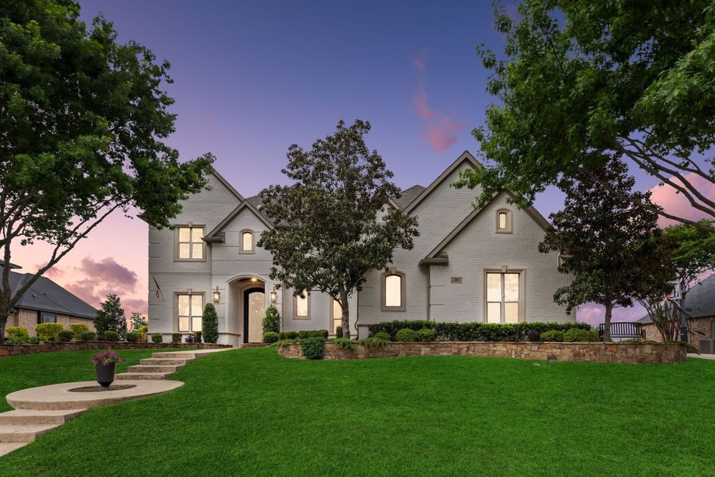 156 Stoneleigh Drive, Heath, TX 75032