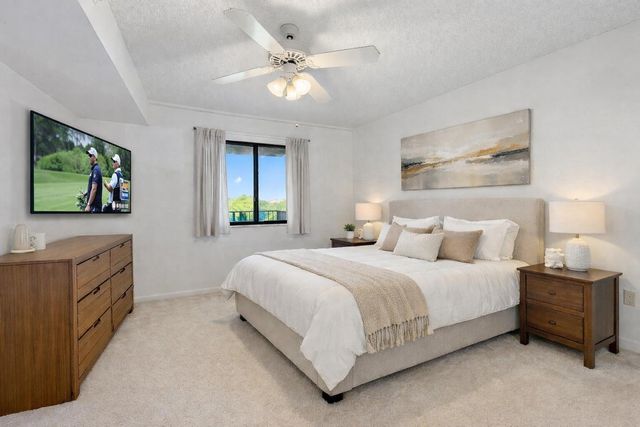 1701 Marina Isle Way 202, Jupiter, FL 33477