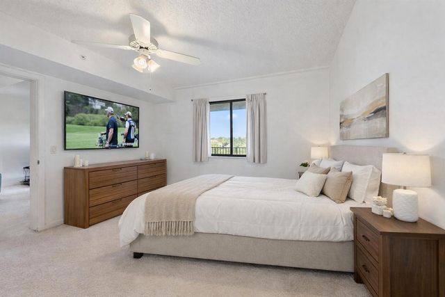 1701 Marina Isle Way 202, Jupiter, FL 33477