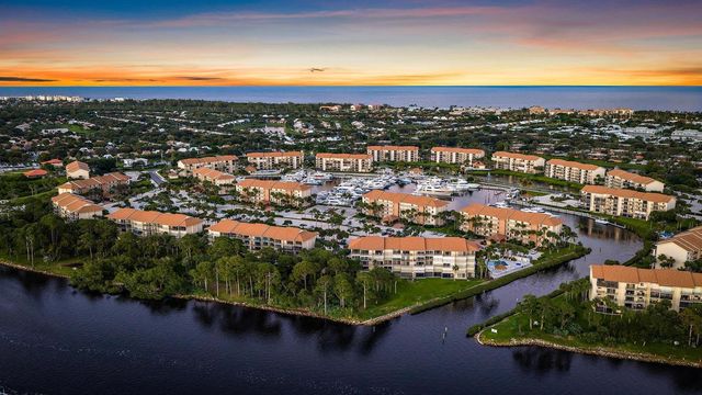 1701 Marina Isle Way 202, Jupiter, FL 33477