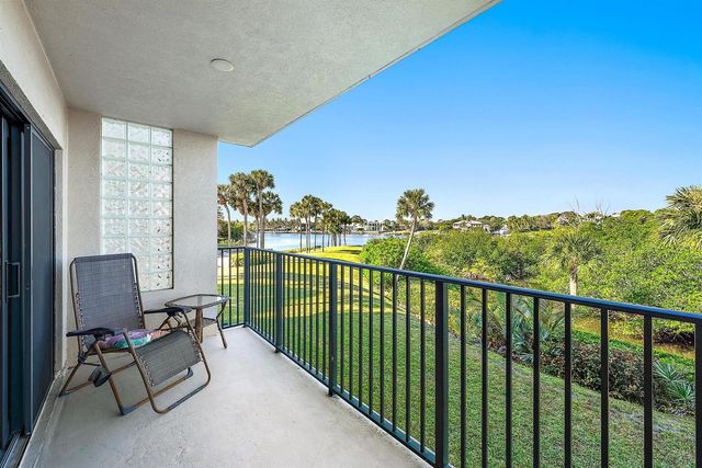 1701 Marina Isle Way 202, Jupiter, FL 33477