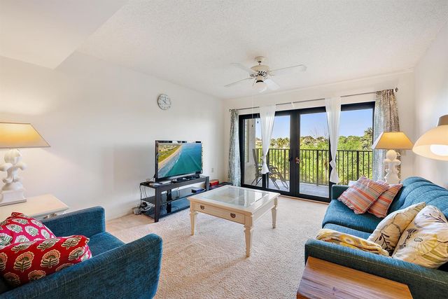 1701 Marina Isle Way 202, Jupiter, FL 33477