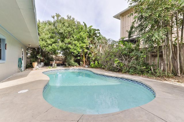 314 DUE EAST STREET, New Smyrna Beach, FL 32169