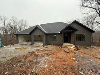 28 Handa Lane, Bella Vista, AR 72715