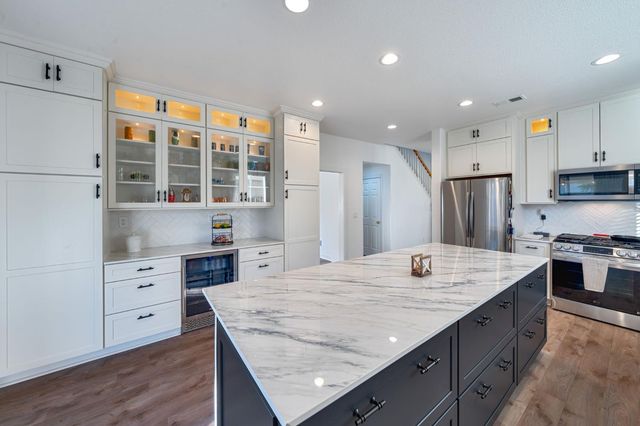 4116 Aragon Way, Rancho Cordova, CA 95742