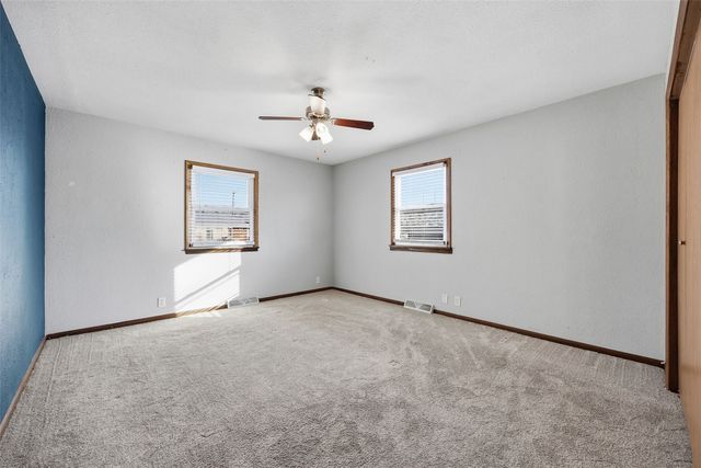 2317 Newport SW, Cedar Rapids, IA 52404