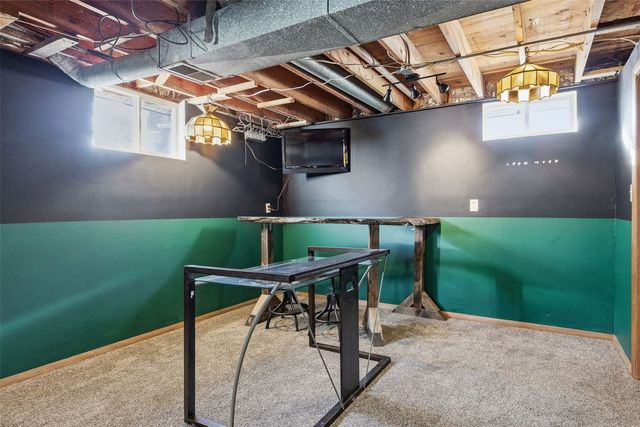 2317 Newport SW, Cedar Rapids, IA 52404