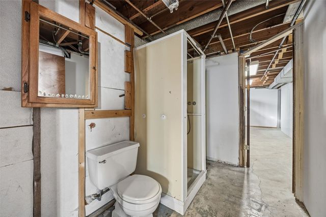 2317 Newport SW, Cedar Rapids, IA 52404